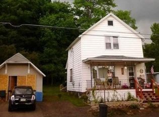 44 Anderson St, Mount Jewett, PA 16740