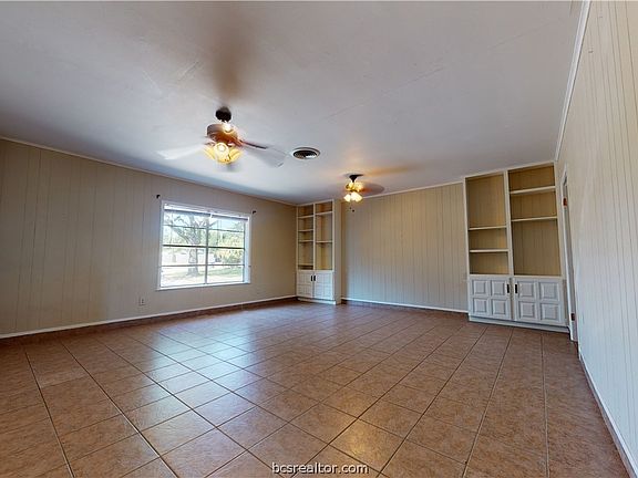 5th image of 1207 Lawyer St