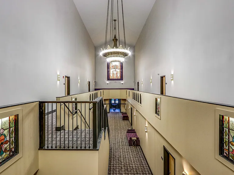 Luxurious common spaces