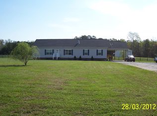 1086 Runnymede Rd, Elberon, VA 23846