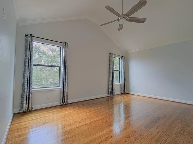 1307 Riverine Ct — Photo 42