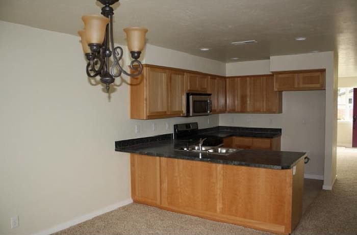 2nd image of 688 Pine Ct