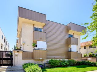 6716 Sylmar Ave APT 204, Van Nuys, CA 91405