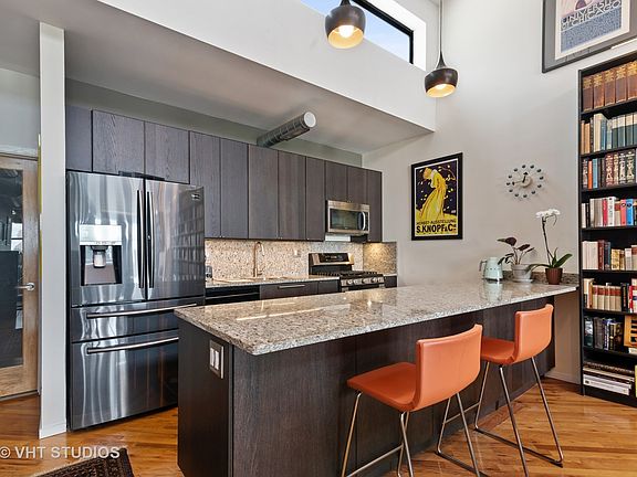 5th image of 1307 S Wabash Ave APT 707