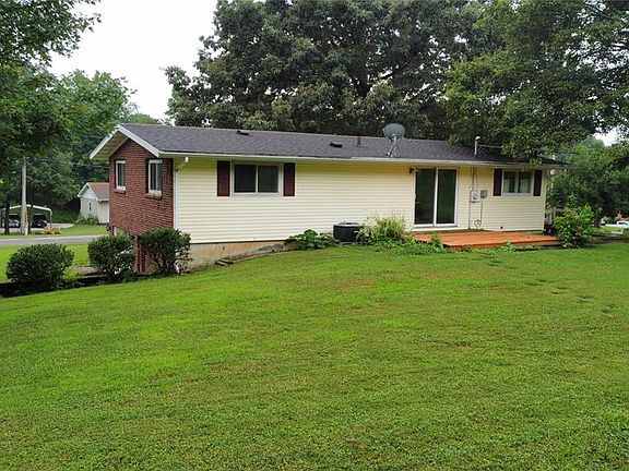 2nd image of 117 Edgewood Rd