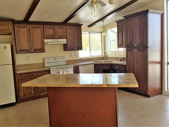 2nd image of 24425 Woolsey Canyon Rd Spc 76