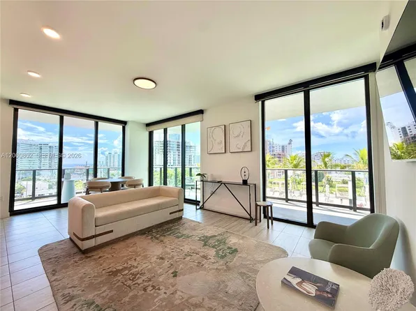 580 72nd St #602, Miami Beach, FL 33141