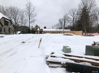 114 Buchmans Close Cir, Fayetteville, NY 13066