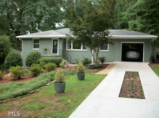 979 N Hills Dr, Decatur, GA 30033