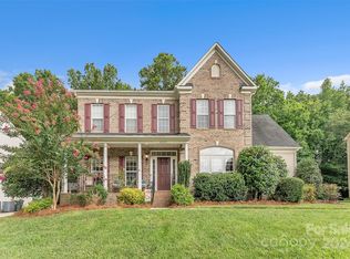 2537 Cherry Bark Oak Ct, Gastonia, NC 28056