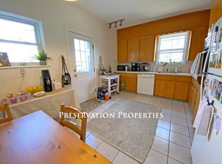 190 Walnut St #2, Newtonville, MA 02460