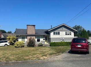 46267 Brooks Ave, Chilliwack, BC V2P1C2