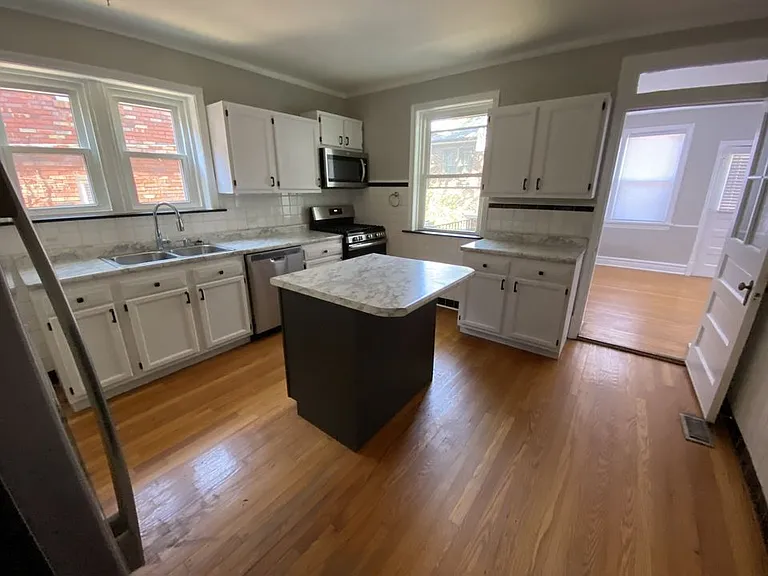 7375 Amherst Ave #2 — Photo 16