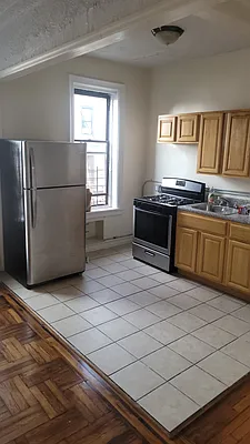 Rented by EXR | media 2