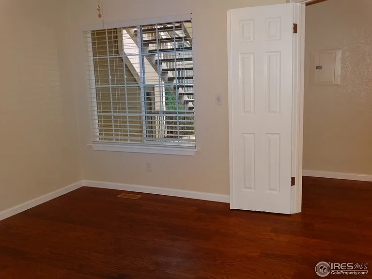 4879 White Rock Cir #E — Photo 1