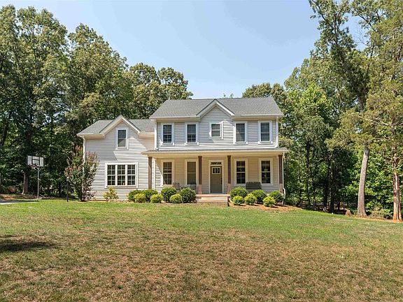 4th image of 534 Tanager Woods Ct