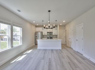 204 Douglas Bend Rd #2203, Gallatin, TN 37066