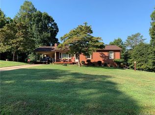 5470 Rose Carswell Rd, Morganton, NC 28655