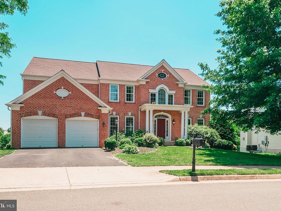 1st image of 6425 Mull Ct
