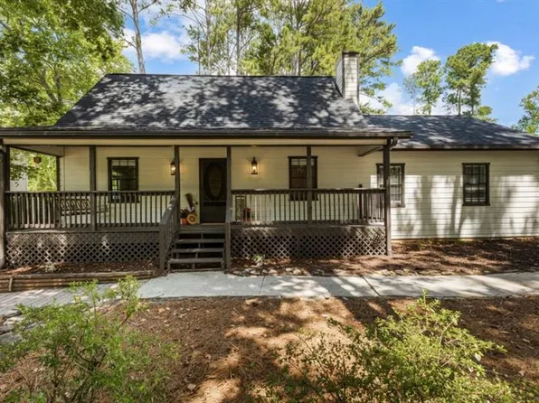 760 Stone Harbor Pkwy SW, Marietta, GA 30060