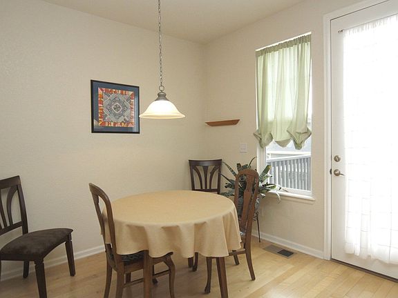 Breakfast nook