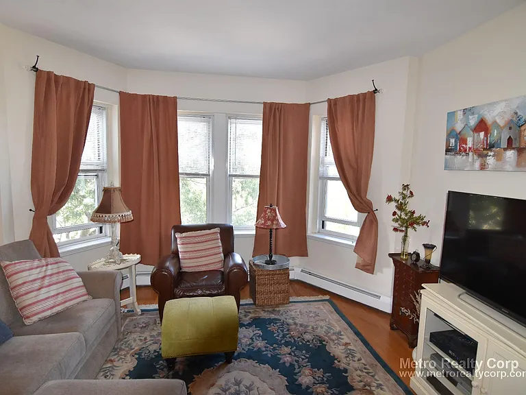 1405 Beacon St #5 — Photo 14