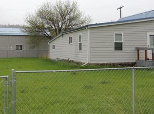 829 E 3rd Ave S, Columbus, MT 59019