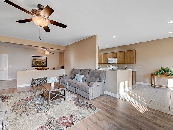 5th image of 3617 Hammerkop Dr