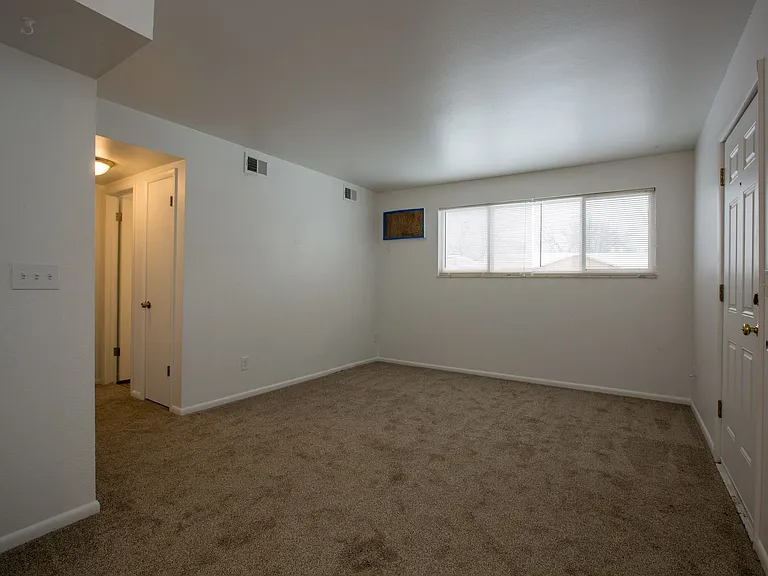 2925 Somerville Dr #1 — Photo 5