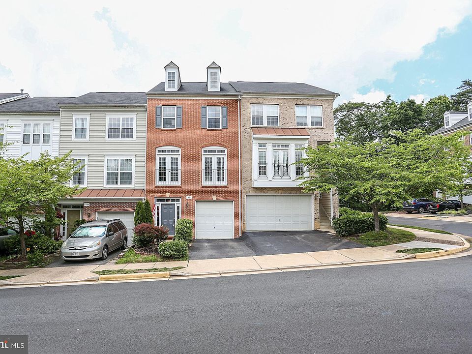 1st image of 7834 Locust Leaf Ln