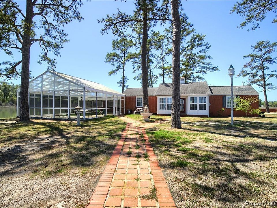 8761 Glass Rd, Hayes, VA 23072 MLS 2310375 Zillow