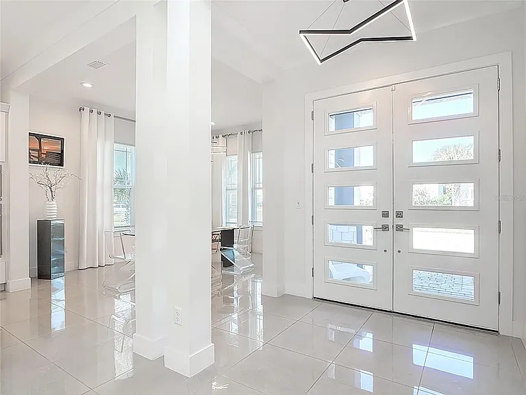 38 Watchtower Dr — Photo 5