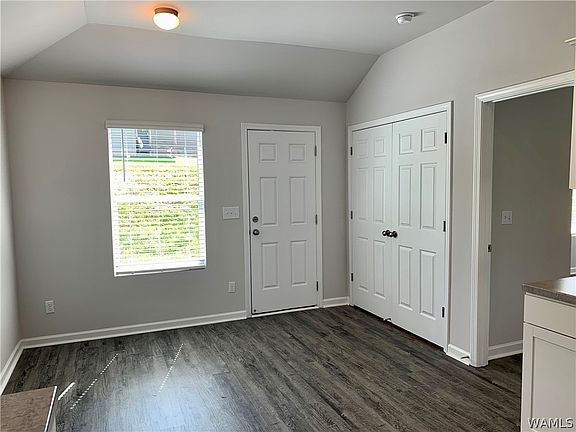 5th image of 12557 Waterbury Way