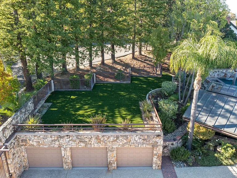 21 Deer Oaks Ct — Photo 45