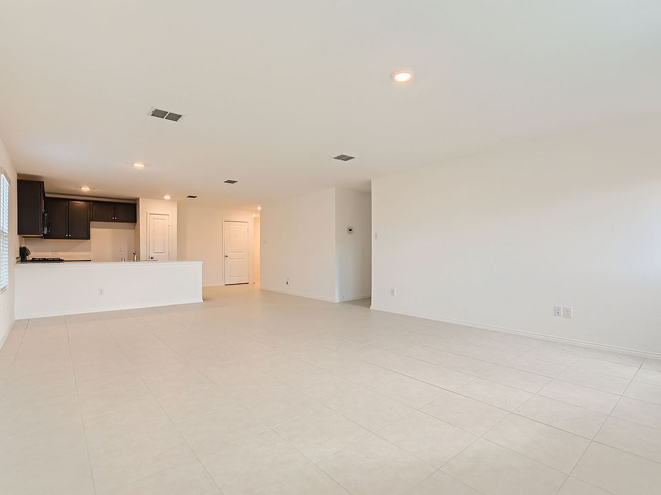 1st image of 309 Canyon Dr