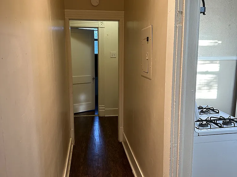 132 Woodland St #3 — Photo 3