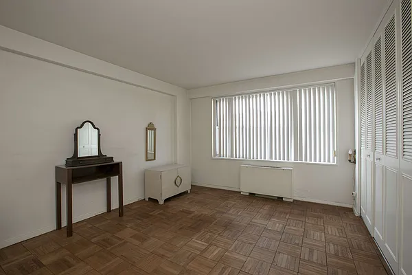 Sold by Keller Williams Realty Landmark | media 7