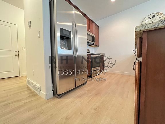 2nd image of 1248 W Saddlebred Way