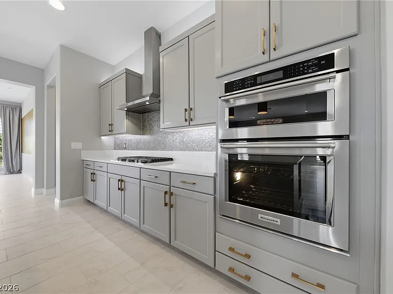 80 Strada Caruso — Photo 30