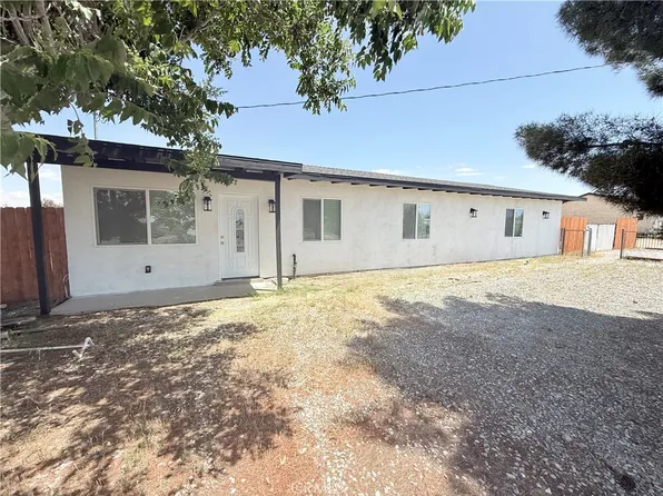 11921 4th Ave, Hesperia, CA 92345