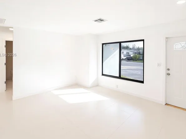 4671 SW 43rd Ter #2, Fort Lauderdale, FL 33314