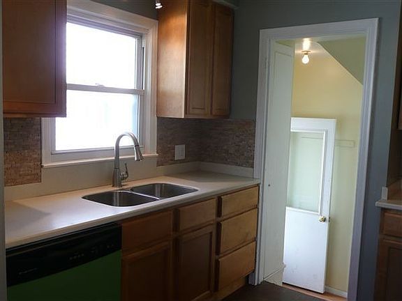 CORAIN COUNTERTOPS