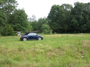 61 Redwood Dr, Picayune, MS 39466