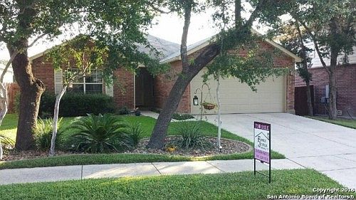 1st image of 116 Wistoria Ct