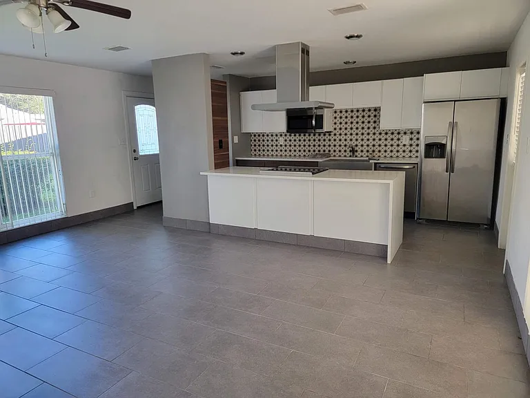 4514 S Gaines Rd — Photo 20