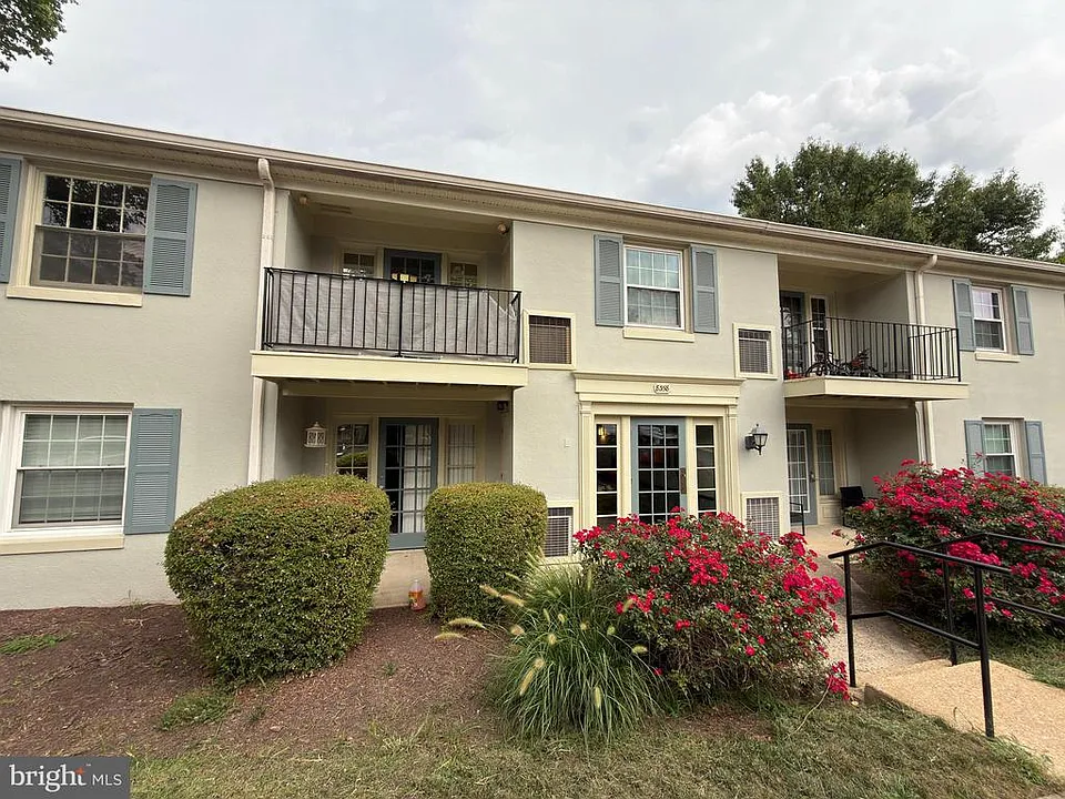 8358- Dunham Ct #623