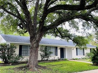 2301 Locust Ave, Victoria, TX 77901