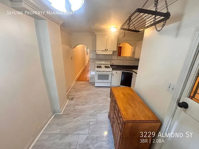 3229 Almond St — Photo 9