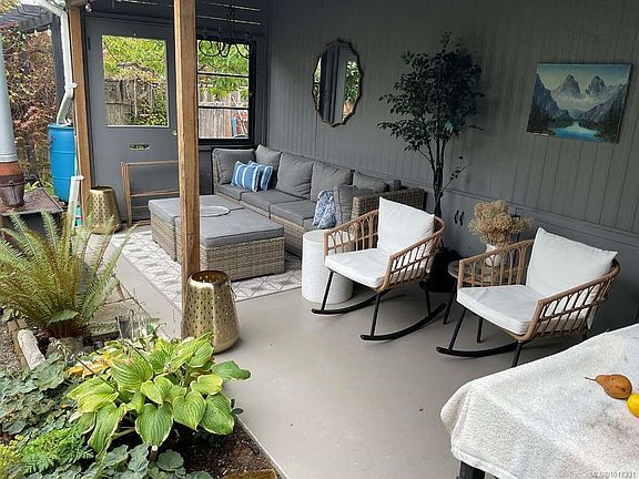4th image of 129 Meridian Way #19
