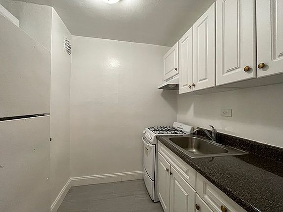 4th image of 62-59 108th St #6S